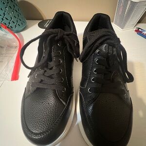 Easy Spirit x Denise Austin Dilli Pickleball Sneaker Black womens 9.5 NWOT